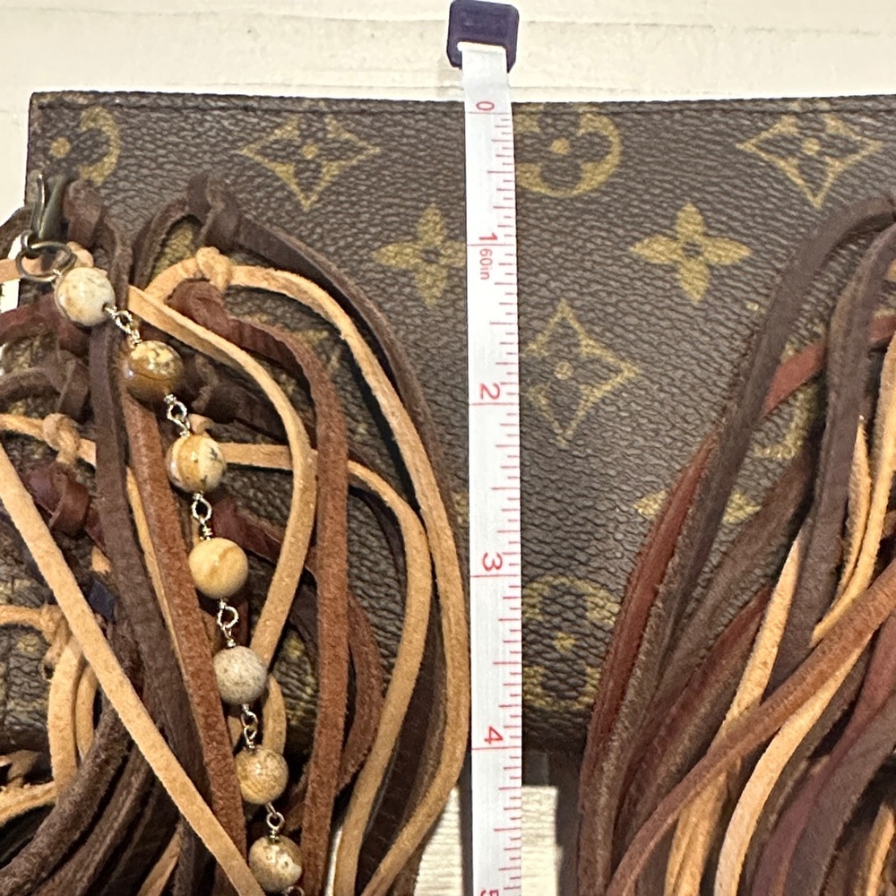 Vintage Boho Louis Vuitton Fringed Wristlet Pouch - Brown Multitone - Picture 8 of 9